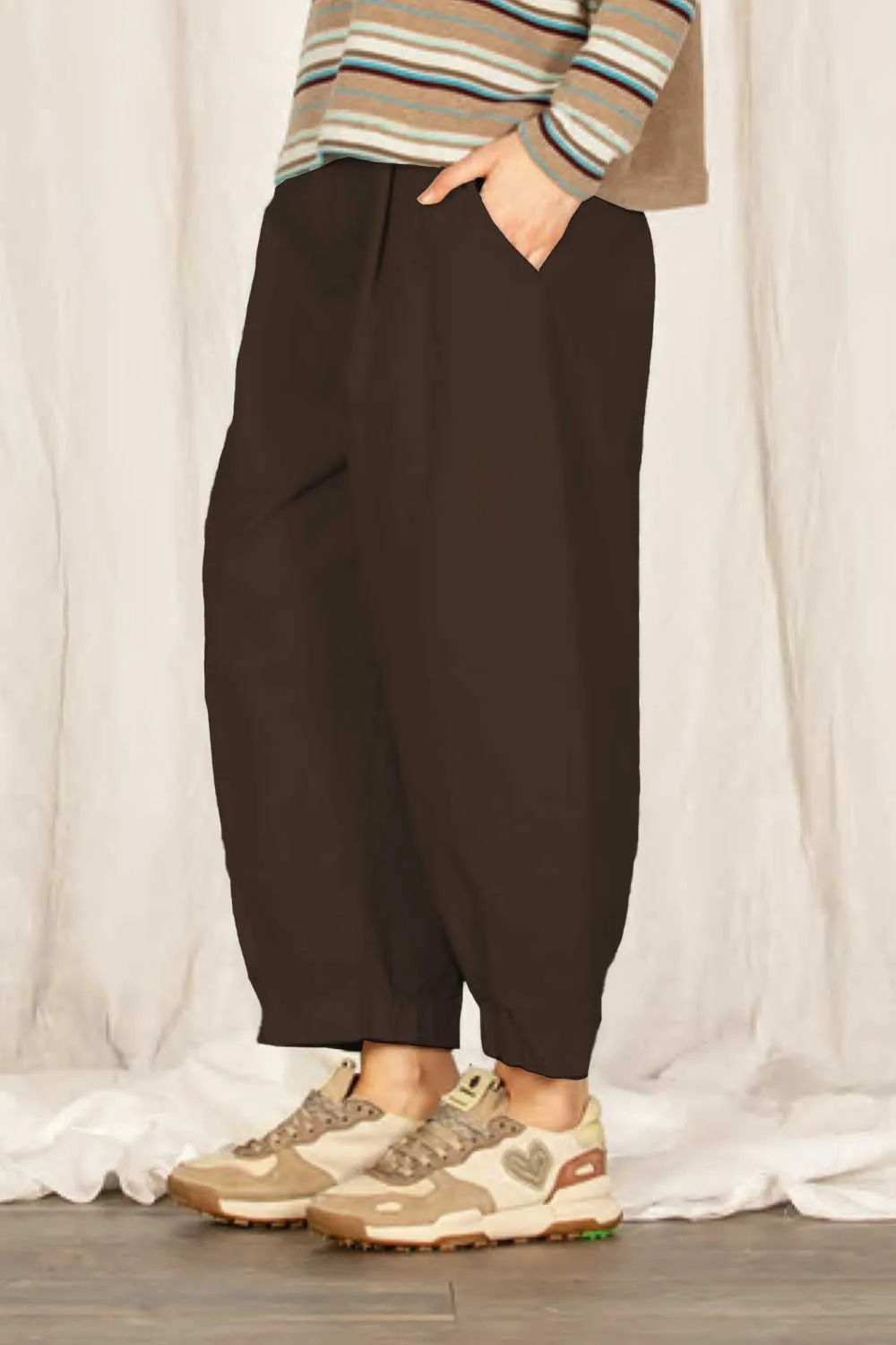 Bianco V Tvel Needlecord Pants