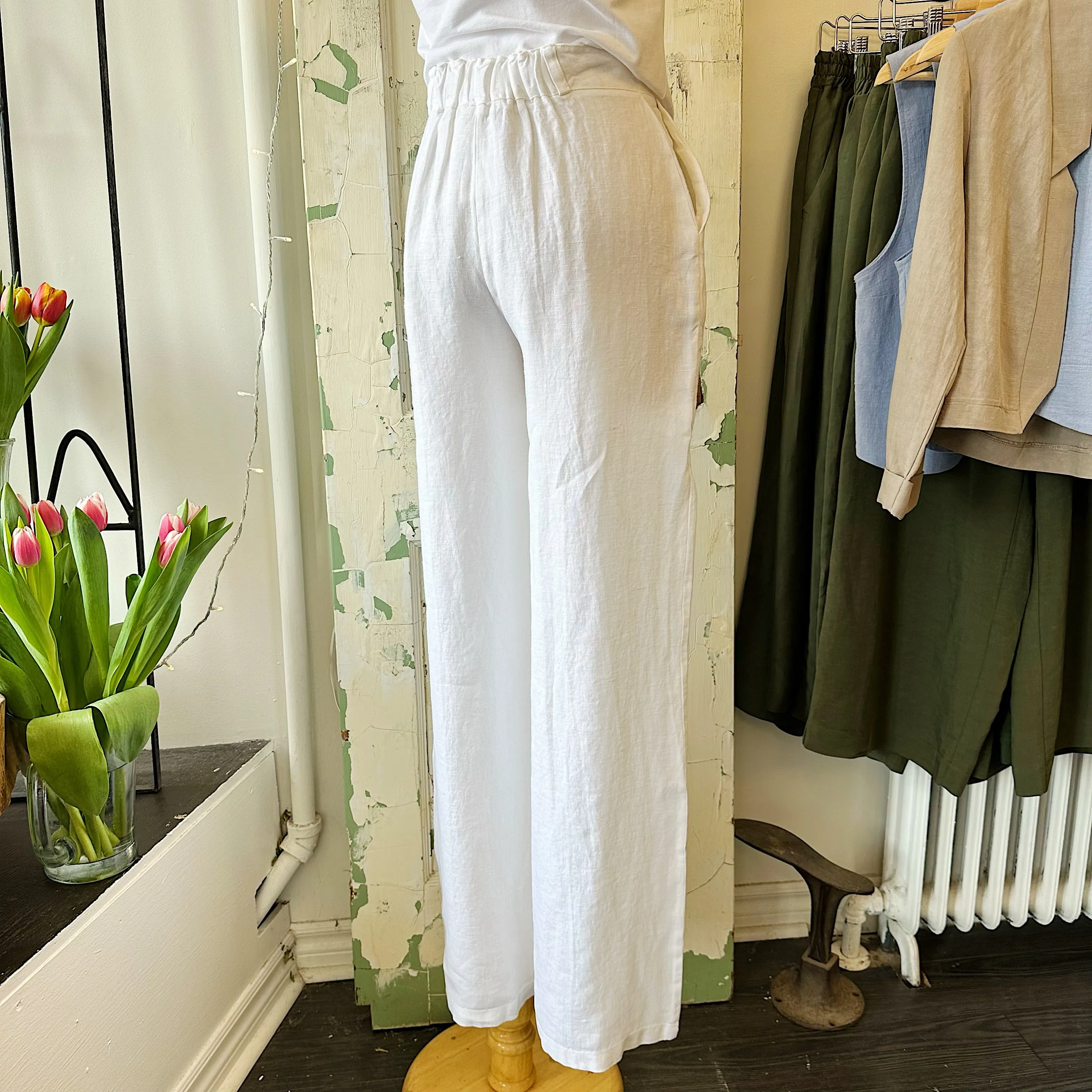 Mus and BomBon // Simoom Pants Light White