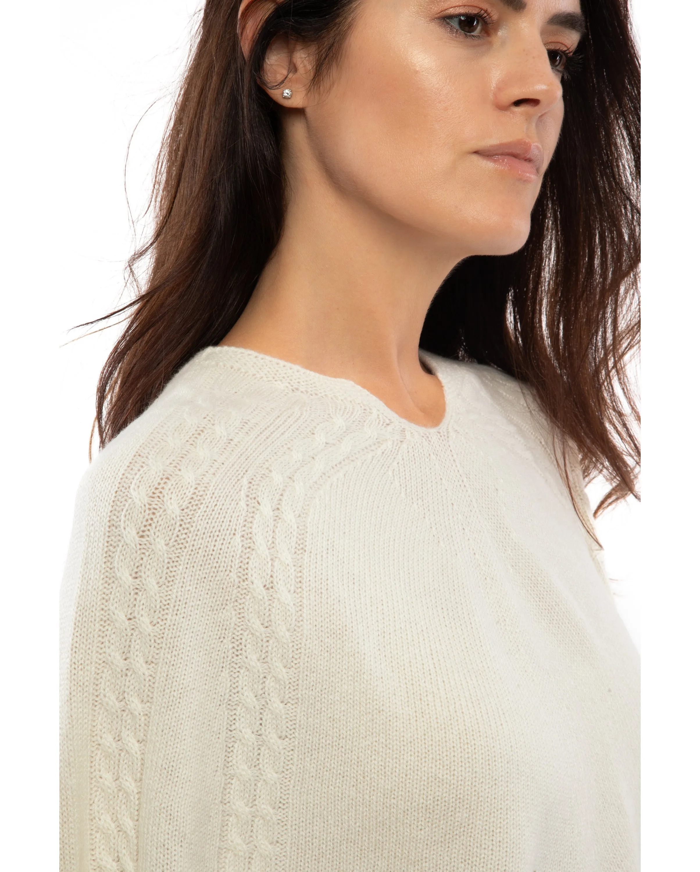 NEW FALL 24 - Women's Pure Cashmere Elegant Cable Knit Poncho Milk White