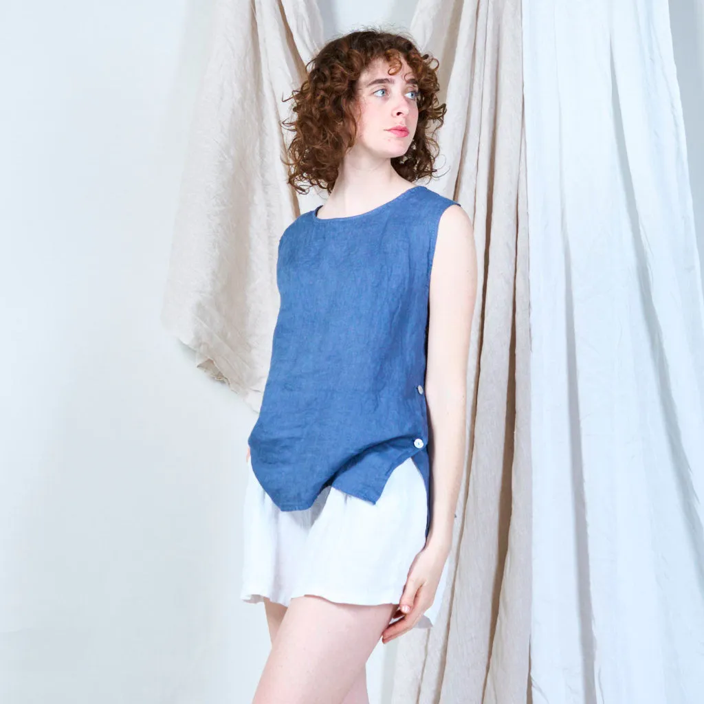 Sided buttoned linen tank wholesale