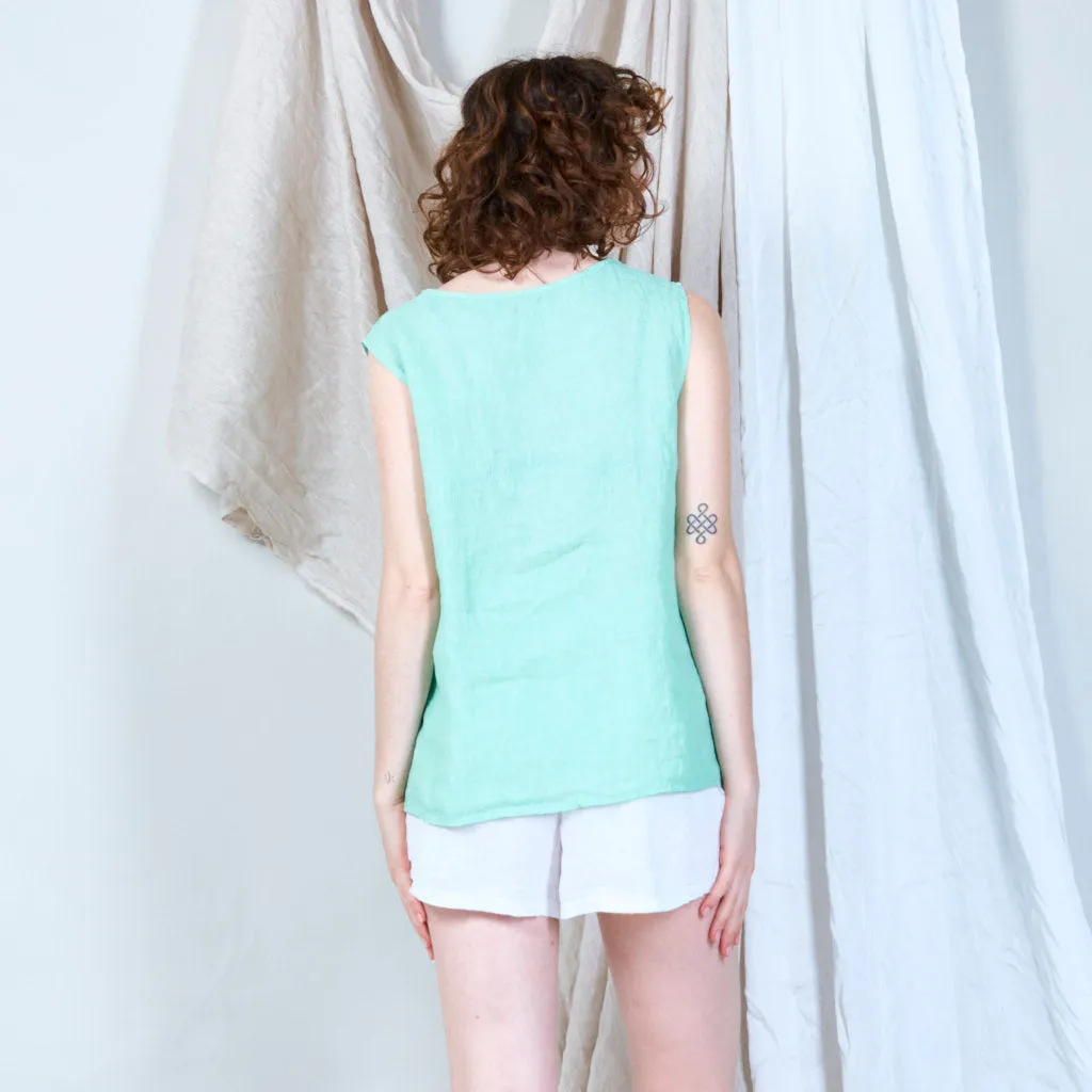 Sided buttoned linen tank wholesale