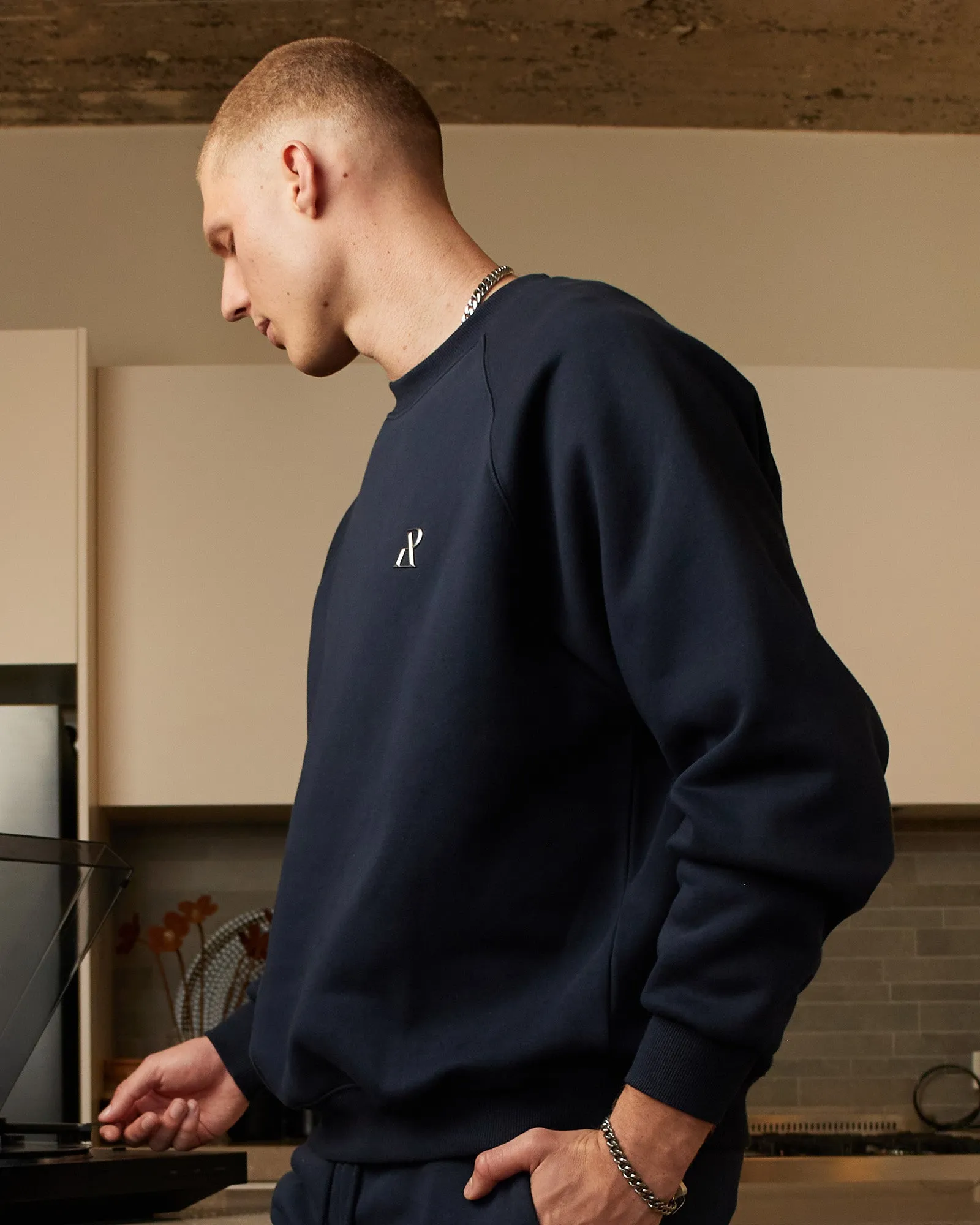 SSS REALISM RADIANT CREWNECK ROYAL NAVY